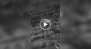 Воины ВСУ уничтожили российский танк и блиндаж с живой силой противника на Авдеевском направлении