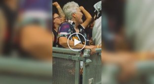Grandma has a blast at the concert of her favorite band