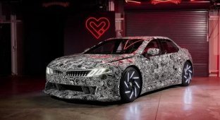 BMW showed an electric sedan with a new supercomputer (14 photos)