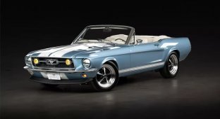 Luxury restomod based on the 1968 Ford Mustang (7 photos)