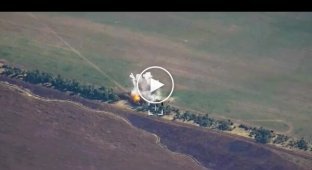 Ukrainian defenders discovered and destroyed a Russian self-propelled howitzer Pion