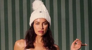 Irina Shayk chose her outfit for New Year's (5 photos)