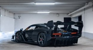The one-of-a-kind McLaren Senna will be put up for auction (24 photos)