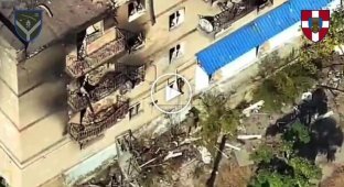 Occupier got stuck in a window, but a kamikaze drone of the 100th Separate Mechanized Brigade fighters pushed the invader through