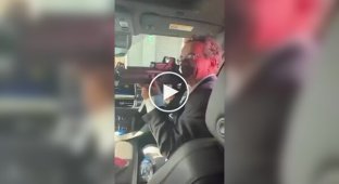 Посол Британии в Мексике в шутку направил винтовку на коллегу и поплатился