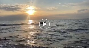 Ukrainian kamikaze USV Sea Baby, hitting the Crimean bridge and Russian ships near Novorossiysk
