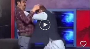 Debate on Pakistani television ends in a fight on air