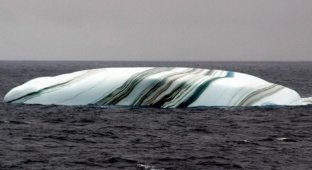 Айсберги бывают разные: прозрачные, в полоску и даже «мраморные» (6 фото)
