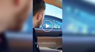A joker amuses motorists in morning traffic jams