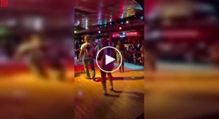 Линейные танцы под кантри