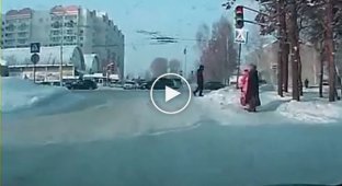 Столкновение трех автомобилей в Кемерово