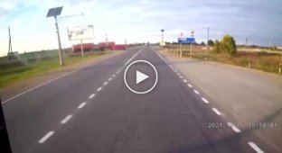 Автобус, грузовик и легковушка столкнулись в Краснодарском крае