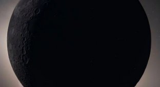 What Lights on the Dark Side of the Moon Did the Artemis 2 Crew See? (4 photos)