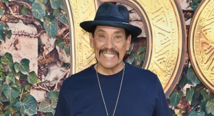 Danny Trejo admits he hasn't drunk alcohol in 55 years (9 photos)