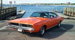 Classic American muscle cars (20 photos)