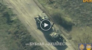 Soldiers of the 92nd Specialized Brigade destroyed a tank, ARV and armored personnel carrier of the invaders