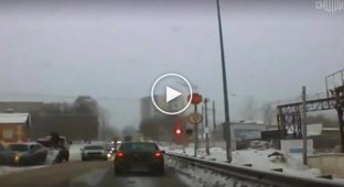 Train rammed a tow truck at a railway crossing in Izhevsk