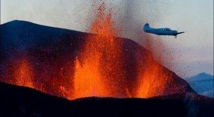 Извержение вулкана (12 фото)