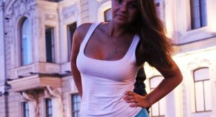 Знакомьтесь, Надежда Следнева - сотрудница МВД Санкт-Петербурга по прозвищу «ментоняшка» (14 фото)