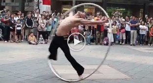 This monk performs miracles with this hoop