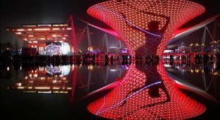 8 миллионов посетителей за месяц – Шанхайская Всемирная выставка (37 фото)