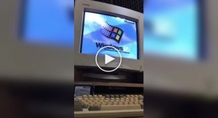 The smell of nostalgia: what it looked like to launch a computer 30 years ago