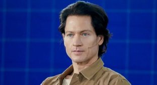 A biohacker reveals the secret to eternal youth (4 photos + 1 video)