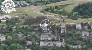 Воздушные Силы нанесли удар авиабомбами по зданию с российскими штурмовиками