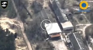 Our soldiers hit the occupiers’ location on the left bank of the Dnieper with two JDAM aerial bombs