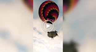Trampoline in the clouds: extreme sports enthusiasts made an insane video that collected 16 million views in a day
