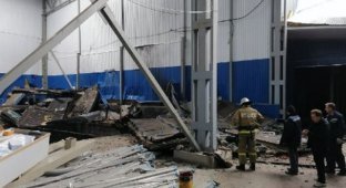 В Орловской области произошел взрыв газа на одном из предприятий — есть погибшие (2 фото)