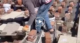 An interesting technology for laying tiles to a height