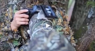 A photo gun that makes you want to run through the woods