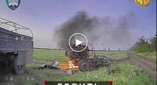 Pilots of the 414th SBS Brigade drones destroy occupiers' weapons