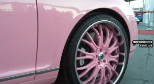 Гламурный розовый Bentley для Пэрис Хилтон. Мечта блондинок! (5 фото)