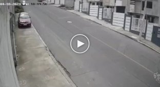 Super fast street cleaning from cars
