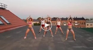 Ростовские девушки стали всё чаще танцевать на крыше