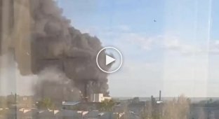 Two explosions thundered in Russian-occupied Luhansk, clouds of smoke rise above the city
