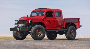 Restmod 1953 Dodge Power Wagon truck to be auctioned for supercar price (22 photos)