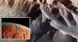 Как выглядят самые глубокие каньоны Солнечной системы: новые снимки из космоса (10 фото)