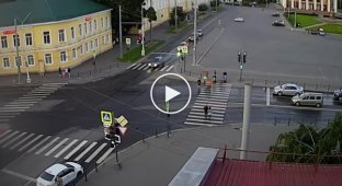 Два велосипедиста не поделили дорогу