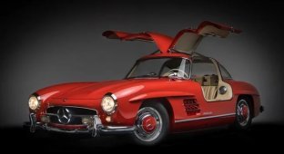 The last Mercedes-Benz 300 SL "gull wing" will be auctioned off (19 photos)