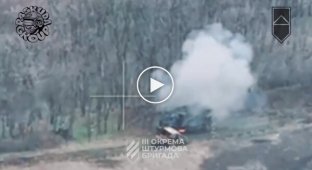 Сили оборони знищили вантажівку, БТР, танк, легковик з особовим складом, також вибухнув склад боєприпасів росіян