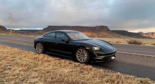 Владелец электрического Porsche совершил грандиозную поездку длиной 11 000 миль (7 фото + 1 видео)