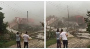 Хвиля бруду знесла єдиний міст в аргентинському містечку (4 фото + 1 відео)