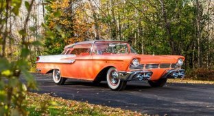 This Stunning 1956 Mercury XM Turnpike Cruiser Concept Goes Up For Auction (37 Photos + 1 Video)