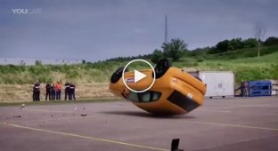 Volvo crash tests