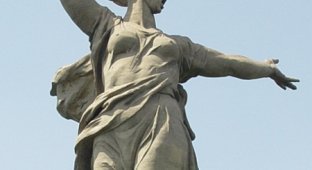 Великие статуи мира (13 фото)