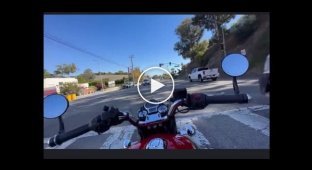 After this video, there will be a dozen fewer motorcyclists in the world