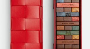 Коллаборация Bottega Veneta и Jenga (4 фото)